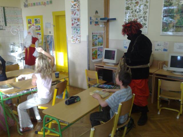 Dnes nás navštívil Mikuláš, anděl a čert.