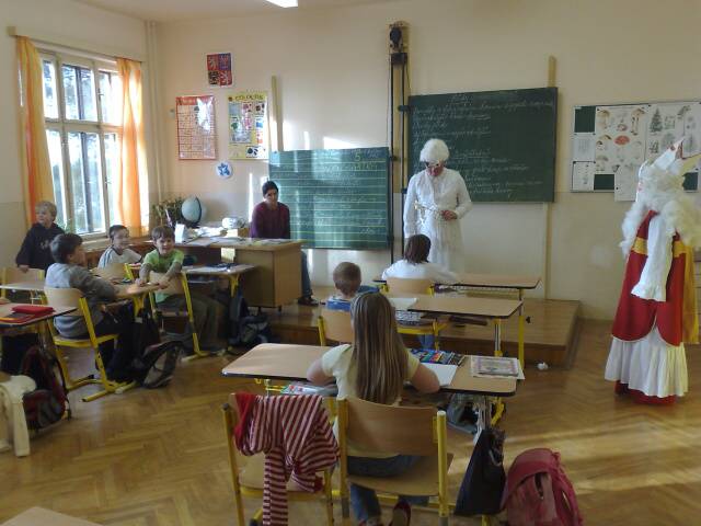 Dnes nás navštívil Mikuláš, anděl a čert.