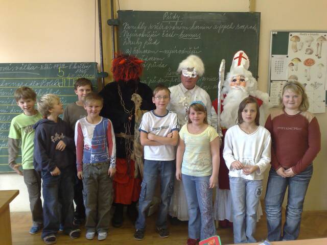 Dnes nás navštívil Mikuláš, anděl a čert.