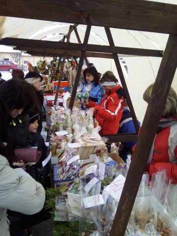 V neděli 28. listopadu 2010 se konaly pravidelné vánoční trhy...
