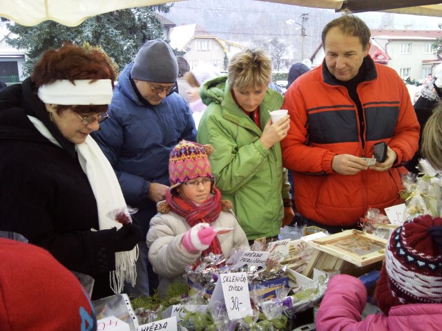 V neděli 28. listopadu 2010 se konaly pravidelné vánoční trhy...