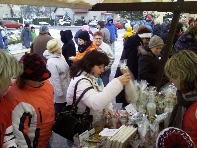 V neděli 28. listopadu 2010 se konaly pravidelné vánoční trhy...