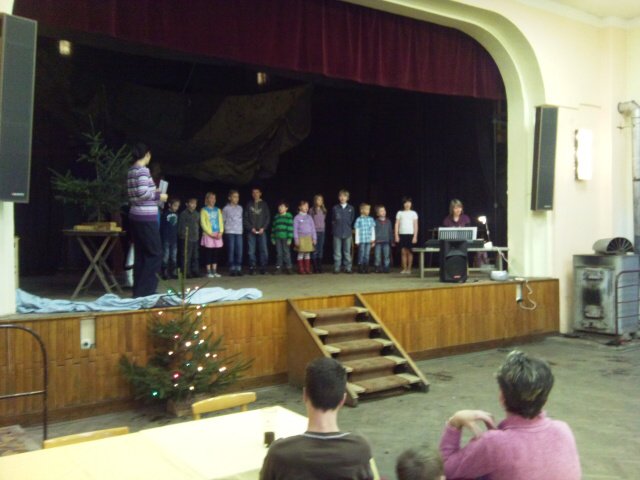 Vánoční besídka v kulturním domě - 16.12.2010.