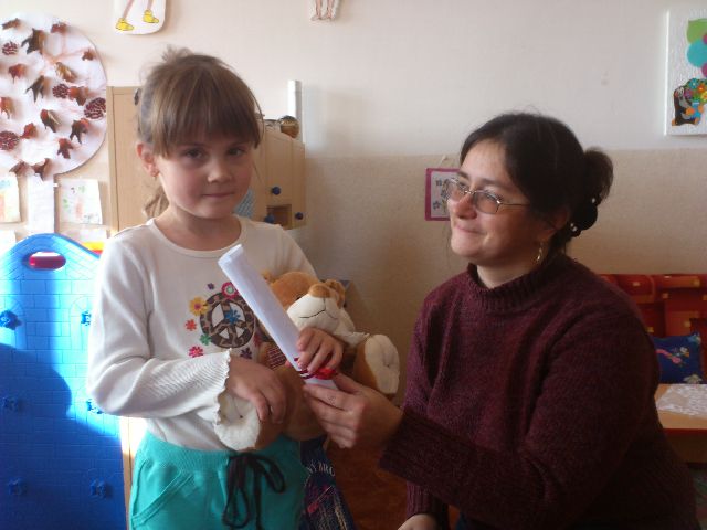 Vezmi žlutou barvičku, maluj třeba věžičku 2011