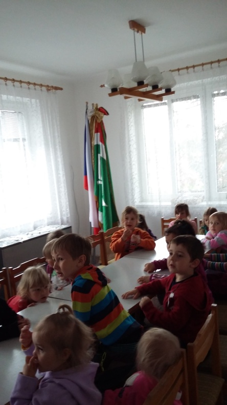 knihovna 2016